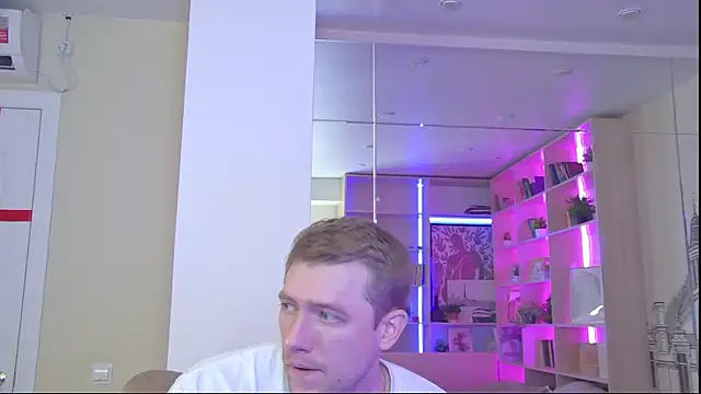 EthanPinkman online show from June 5, 2026, 5:03 am