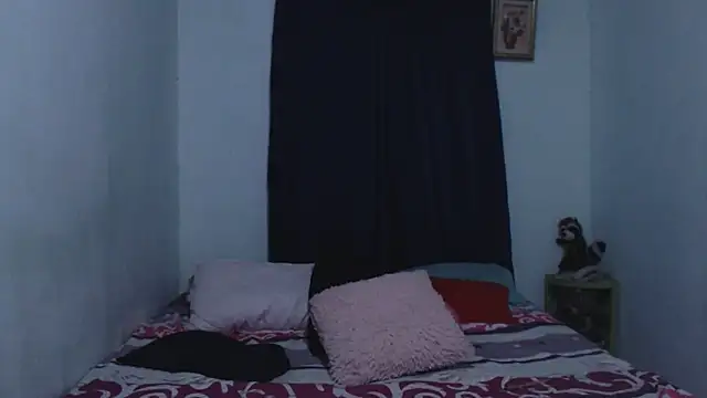 Snapshot of misss_estrella chatting on January 19, 2025, 4:22 am misss estrella online show from January 19, 2025, 4:22 am