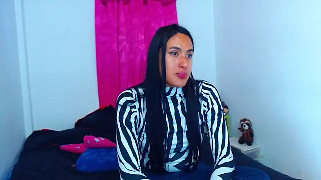 Snapshot of misss_estrella chatting on November 22, 2025, 7:57 pm misss estrella online show from November 22, 2025, 7:57 pm