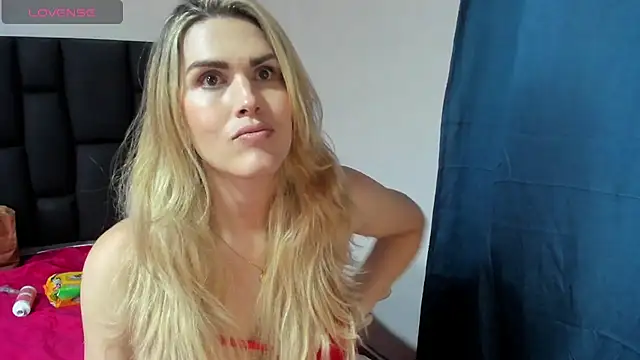 Aurora doll23 online show from February 12, 2025, 7:24 pm