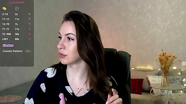 Naughty  Megan online show from April 24, 2026, 5:10 am