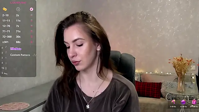 Snapshot of Naughty__Megan chatting on May 13, 2026, 7:06 am Naughty Megan online show from May 13, 2026, 7:06 am