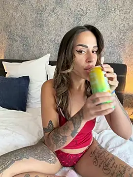 Alisa-Marie online show from June 18, 2026, 9:14 am