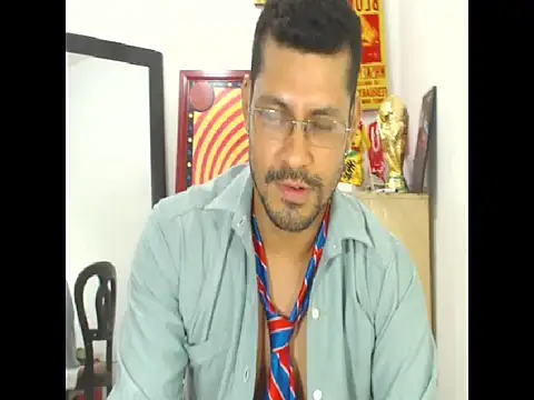 MikeRiverx online show from June 30, 2026, 4:13 am