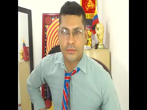 MikeRiverx online show from August 6, 2026, 4:36 am