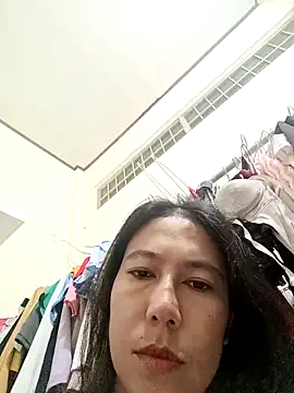 Snapshot of 2HotAsain4u chatting on December 21, 2025, 10:28 pm 2HotAsain4u online show from December 21, 2025, 10:28 pm