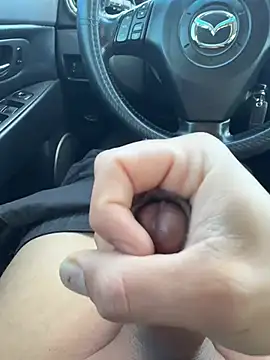 Angelzz02 online show from February 12, 2026, 4:35 pm