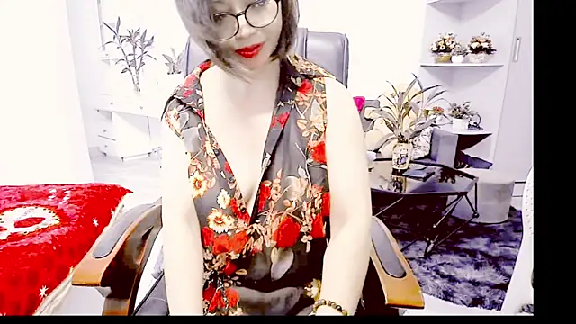 Snapshot of Miu-Le chatting on May 8, 2026, 9:36 am Miu-Le online show from May 8, 2026, 9:36 am