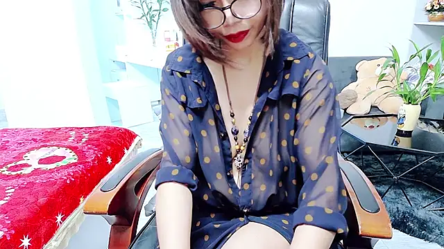 Snapshot of Miu-Le chatting on May 23, 2026, 4:50 am Miu-Le online show from May 23, 2026, 4:50 am