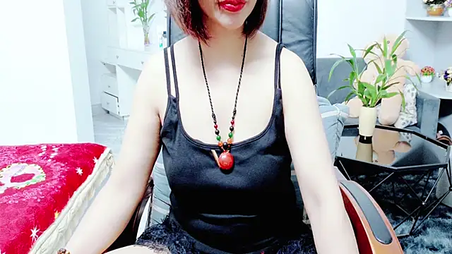 Snapshot of Miu-Le chatting on June 18, 2026, 8:25 am Miu-Le online show from June 18, 2026, 8:25 am