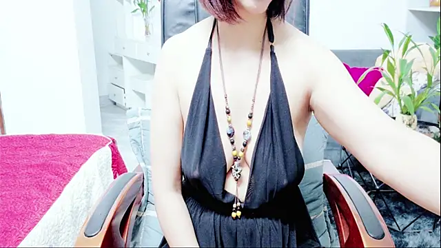 Snapshot of Miu-Le chatting on July 6, 2026, 6:43 pm Miu-Le online show from July 6, 2026, 6:43 pm