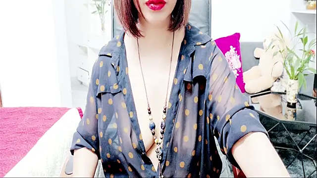 Snapshot of Miu-Le chatting on July 14, 2026, 2:05 am Miu-Le online show from July 14, 2026, 2:05 am