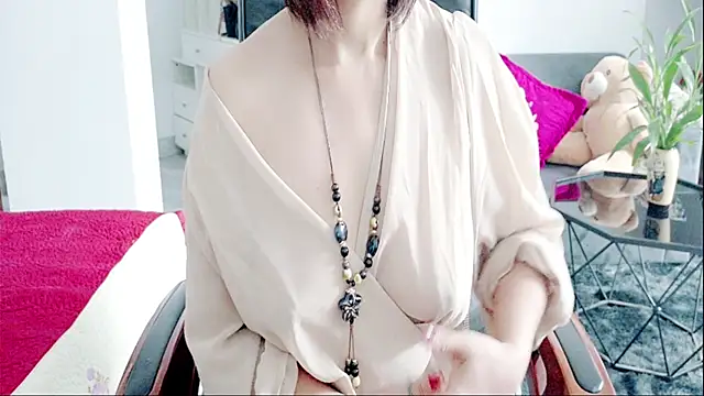 Snapshot of Miu-Le chatting on July 28, 2026, 5:01 pm Miu-Le online show from July 28, 2026, 5:01 pm