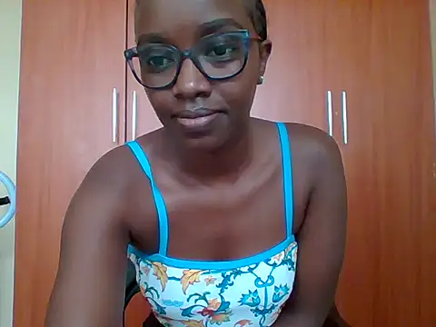 Snapshot of sexy_darleen23 chatting on June 7, 2026, 10:08 am sexy darleen23 online show from June 7, 2026, 10:08 am