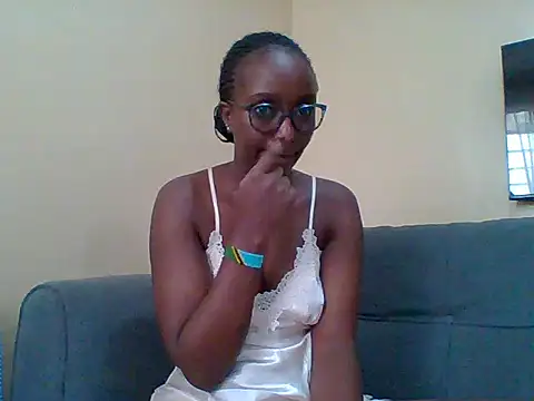 Snapshot of sexy_darleen23 chatting on June 10, 2026, 6:45 am sexy darleen23 online show from June 10, 2026, 6:45 am