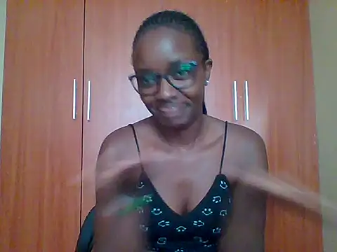 Snapshot of sexy_darleen23 chatting on June 11, 2026, 4:32 am sexy darleen23 online show from June 11, 2026, 4:32 am