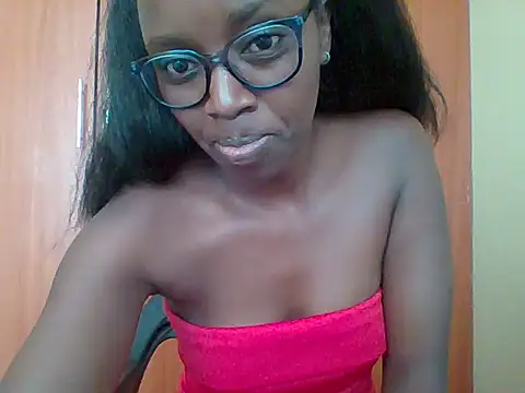 Snapshot of sexy_darleen23 chatting on June 18, 2026, 9:14 am sexy darleen23 online show from June 18, 2026, 9:14 am