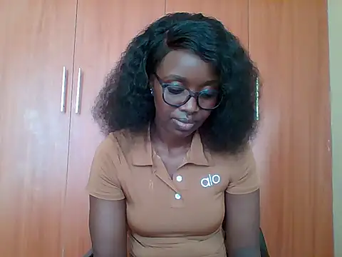 Snapshot of sexy_darleen23 chatting on June 25, 2026, 9:03 am sexy darleen23 online show from June 25, 2026, 9:03 am