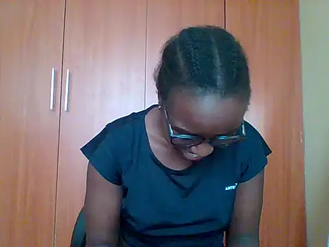 Snapshot of sexy_darleen23 chatting on June 27, 2026, 9:03 am sexy darleen23 online show from June 27, 2026, 9:03 am