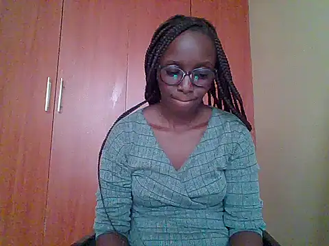 Snapshot of sexy_darleen23 chatting on August 3, 2026, 9:04 am sexy darleen23 online show from August 3, 2026, 9:04 am