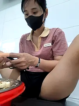 Snapshot of Xaoxang chatting on October 1, 2025, 8:42 am Xaoxang online show from October 1, 2025, 8:42 am