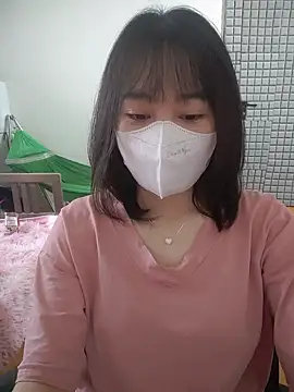 Kajisu 26 online show from September 19, 2025, 1:07 am