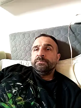 ivat80 online show from May 6, 2026, 4:52 am