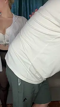 MrMrsRight online show from March 19, 2025, 6:46 am