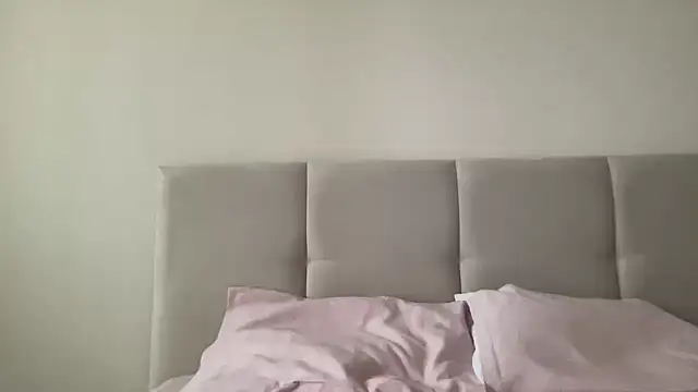 Snapshot of LisaFlower chatting on July 28, 2026, 2:57 pm LisaFlower online show from July 28, 2026, 2:57 pm