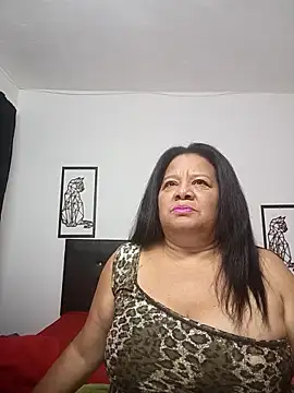 Snapshot of Shanttal0272 chatting on October 2, 2025, 8:16 pm Shanttal0272 online show from October 2, 2025, 8:16 pm