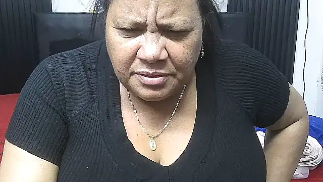 Snapshot of Shanttal0272 chatting on July 28, 2026, 8:52 pm Shanttal0272 online show from July 28, 2026, 8:52 pm