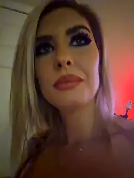 Snapshot of ellieconradxo chatting on December 24, 2024, 3:49 am ellieconradxo online show from December 24, 2024, 3:49 am