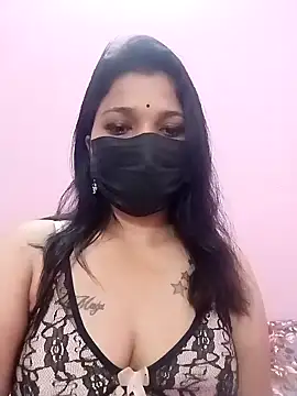 Snapshot of Beauty-khan chatting on January 4, 2025, 9:09 pm Beauty-khan online show from January 4, 2025, 9:09 pm