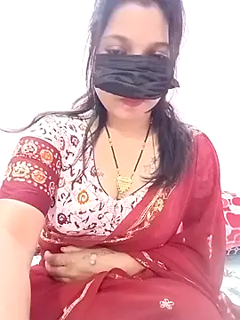 Snapshot of Beauty-khan chatting on January 15, 2025, 8:41 am Beauty-khan online show from January 15, 2025, 8:41 am