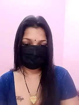 Snapshot of Beauty-khan chatting on February 1, 2025, 3:18 pm Beauty-khan online show from February 1, 2025, 3:18 pm