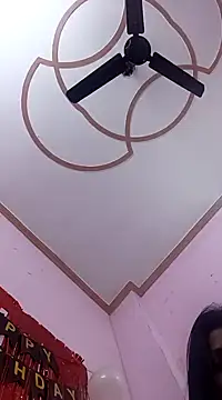 Snapshot of Beauty-khan chatting on February 3, 2025, 4:10 pm Beauty-khan online show from February 3, 2025, 4:10 pm