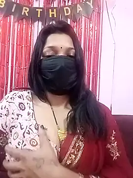 Snapshot of Beauty-khan chatting on February 3, 2025, 9:50 pm Beauty-khan online show from February 3, 2025, 9:50 pm