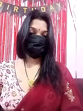 Snapshot of Beauty-khan chatting on February 7, 2025, 12:28 pm Beauty-khan online show from February 7, 2025, 12:28 pm