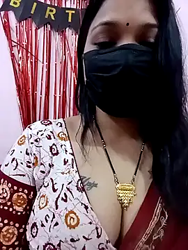 Snapshot of Beauty-khan chatting on February 12, 2025, 5:16 pm Beauty-khan online show from February 12, 2025, 5:16 pm