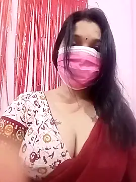 Snapshot of Beauty-khan chatting on February 26, 2025, 4:45 pm Beauty-khan online show from February 26, 2025, 4:45 pm