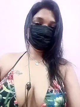 Snapshot of Beauty-khan chatting on March 20, 2025, 1:04 pm Beauty-khan online show from March 20, 2025, 1:04 pm