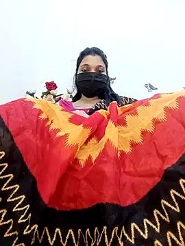 Snapshot of Beauty-khan chatting on November 11, 2025, 4:18 pm Beauty-khan online show from November 11, 2025, 4:18 pm