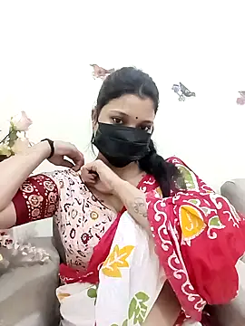 Snapshot of Beauty-khan chatting on November 15, 2025, 4:47 pm Beauty-khan online show from November 15, 2025, 4:47 pm