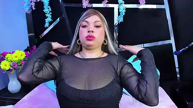 Cocoo Nuth online show from February 15, 2026, 3:03 am