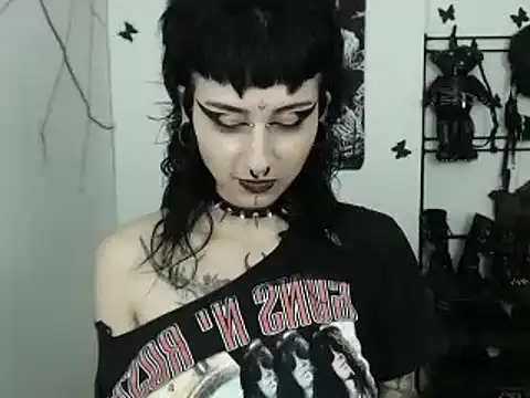 Snapshot of n0sferatus__ chatting on September 26, 2025, 2:26 am n0sferatus online show from September 26, 2025, 2:26 am