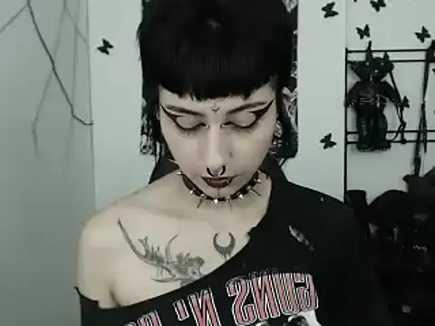 Snapshot of n0sferatus__ chatting on October 2, 2025, 3:13 am n0sferatus online show from October 2, 2025, 3:13 am