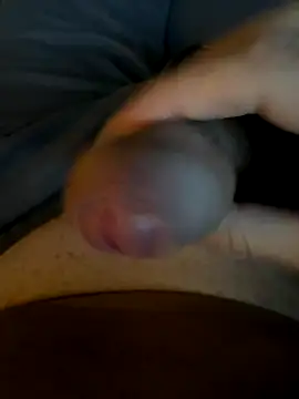 Snapshot of rambetto21 chatting on October 21, 2025, 4:30 pm rambetto21 online show from October 21, 2025, 4:30 pm