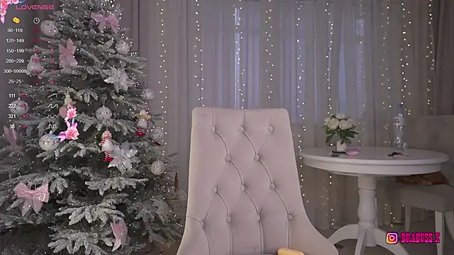 Snapshot of _Moon__Shine_ chatting on January 10, 2026, 4:47 am Moon Shine online show from January 10, 2026, 4:47 am