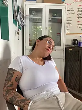 Snapshot of nurse_desi_sexlove chatting on June 17, 2026, 2:40 pm nurse desi sexlove online show from June 17, 2026, 2:40 pm