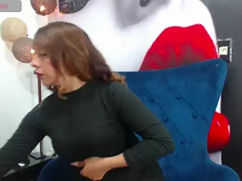 ameliefederline11 online show from January 5, 2025, 6:56 am